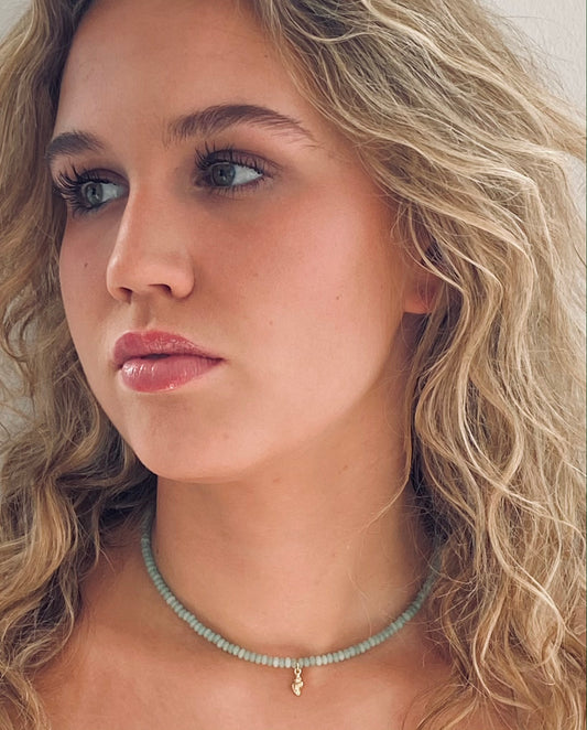 #254 Halskæde Jade med muslinge
