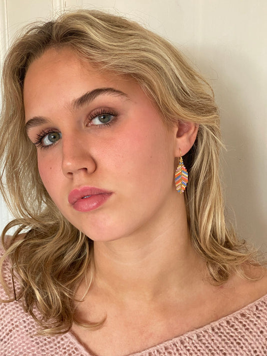 #272 Blade Orange/himmelblå/creme/orchid/guld ørekroge