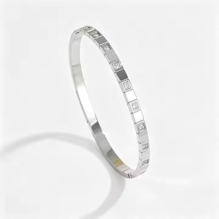 ADELE CPH DENMARK - Bangle med zirkoner / Vandfast